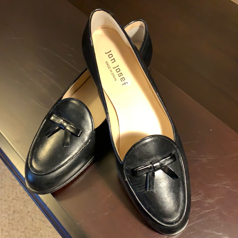 Jon Josef loafers. Black leather. Size 8.